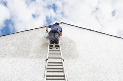 Peinture extérieure à Opoul-Périllos — façades et ravalement